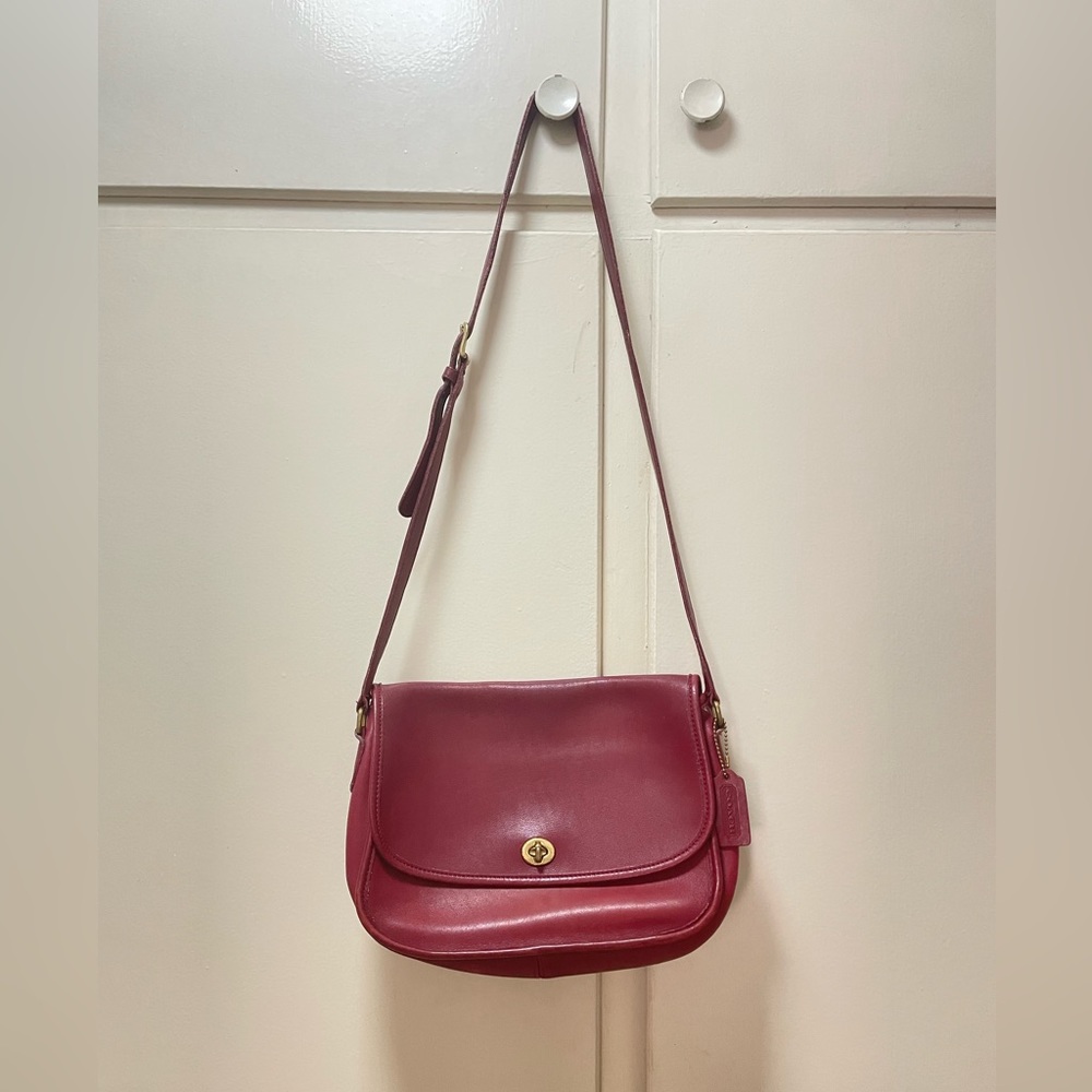 Vintage Coach City Crossbody Bag